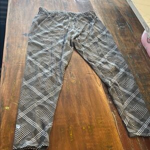 Gray Geometric Pattern soft tights